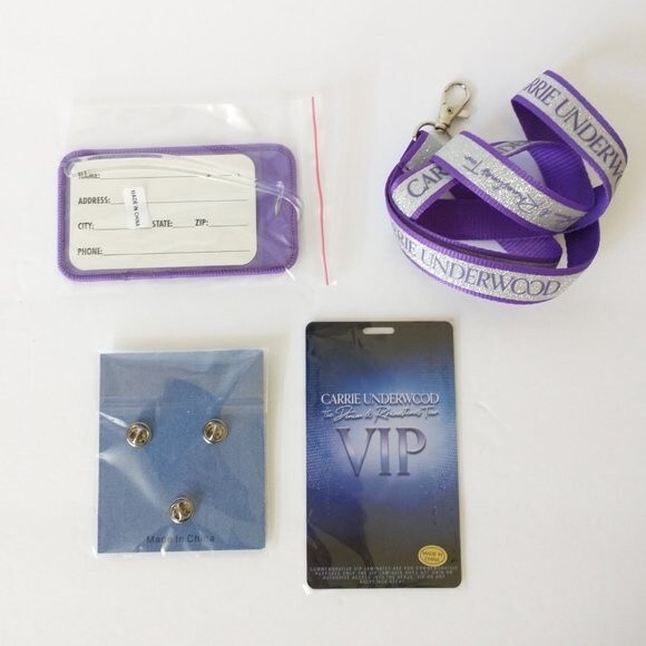 Carrie Underwood Denim & Rhinestones Tour Merch Box Set NWT Lanyard Pin Bag Tag - Picture 6 of 7